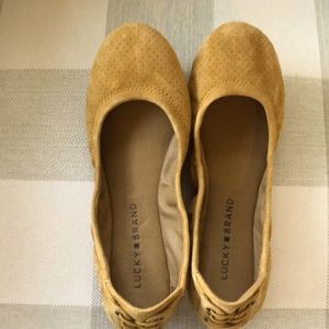 NWOT lucky flats
